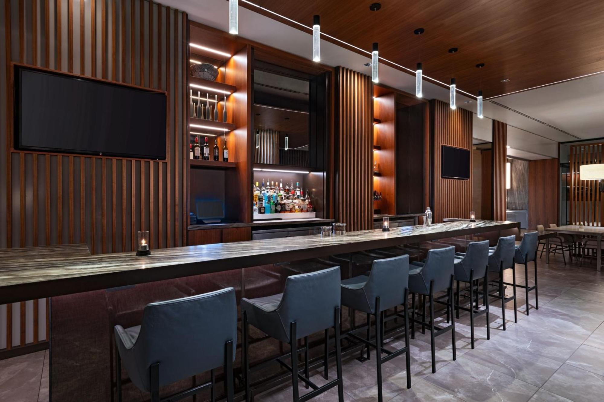 Ac Downtown Hotel